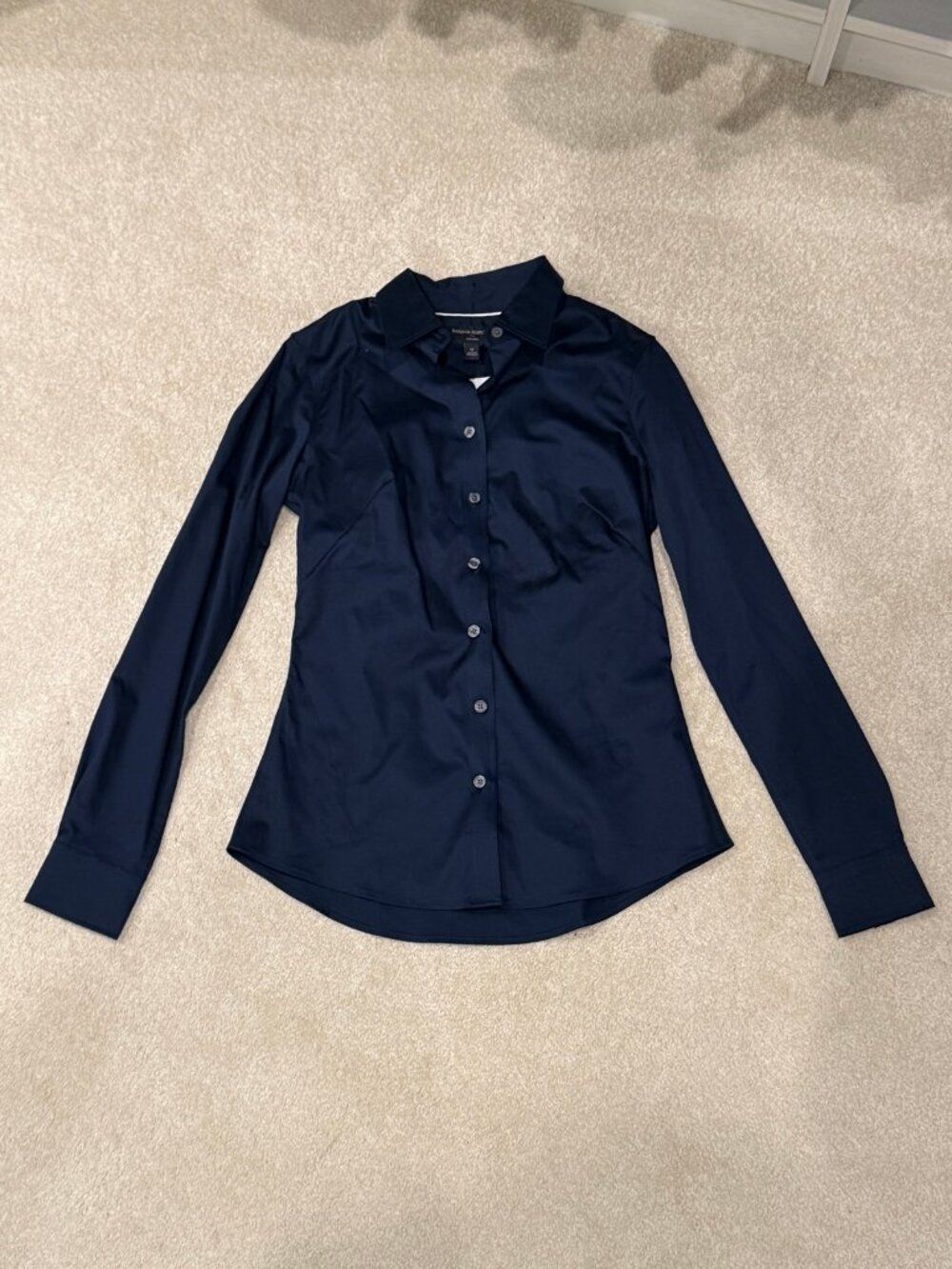 Banana Republic Non-Iron Navy Button-Down Shirt Size 0 NWT